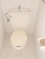 【トイレ】 | グリーンコート | 落ち着いた色調のトイレです