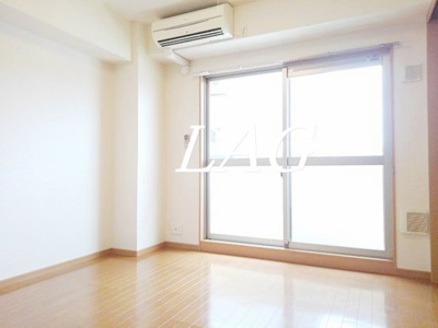 【居間・リビング】 | クレオ・テラ　本八幡 | 洋室のお部屋です。