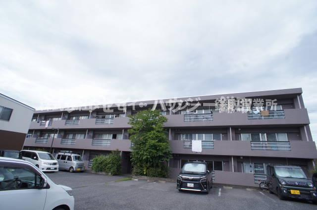 サンシャインパレスの外観|南向き陽あたり良好です