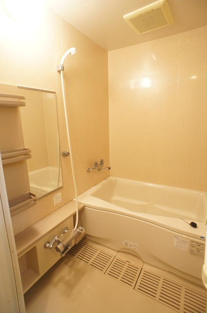 サンシャインパレスの浴室