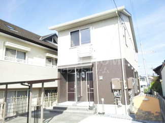【エントランス】 | 落ち着いたエントランスです