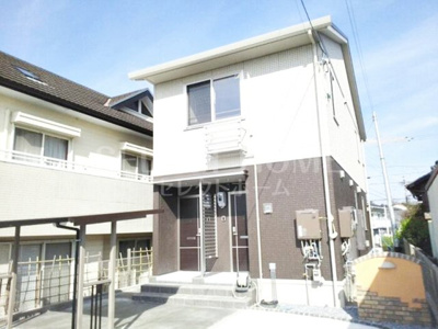 【エントランス】 | ル・シエル | 落ち着いたエントランスです