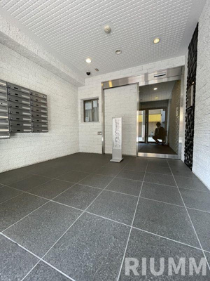 【エントランス】 | グランヴァン王子駅前