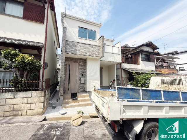 富田林市寿町　第1期　新築一戸建ての外観|着いた街並みで新生活を始めることが出来そう！周辺の物件も併せてご紹介させて頂きます！現在の進捗状況です！順調に作業進行中、完成が待ち遠しいです！詳細の間取り等、お気軽にお問い合わせください！