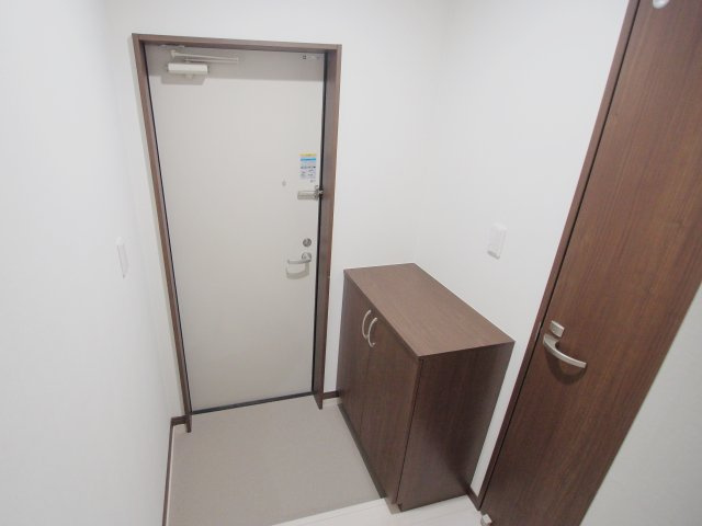 フォレスト青崎の玄関