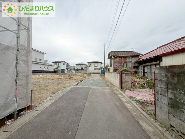 日立市東多賀町3期　新築戸建　1号棟の前面道路含む現地写真