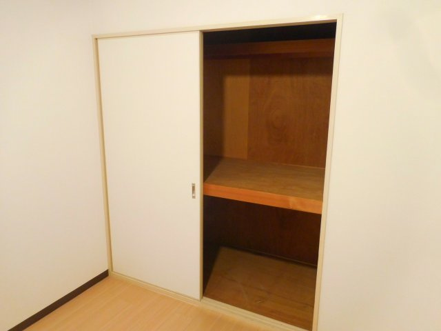 大川マンションの収納