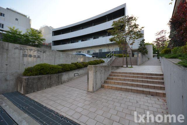 ﾆｭｰｻﾝﾗｲｽﾞ南春日丘の外観|きれいな外観です