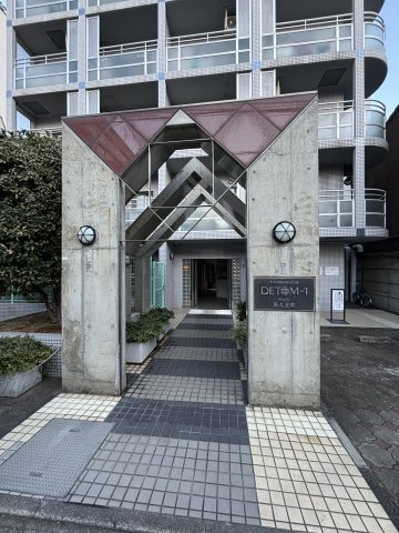 デトムワン烏丸五条/京都中心部の区分マンションのエントランス