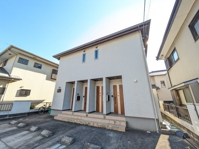 ハウス　ルッコラ