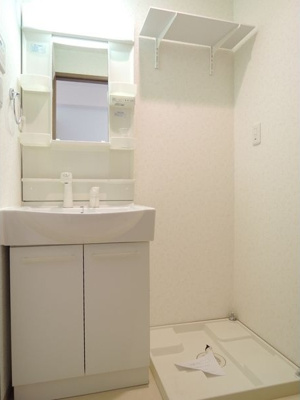 【独立洗面台】 | メゾンエクレール