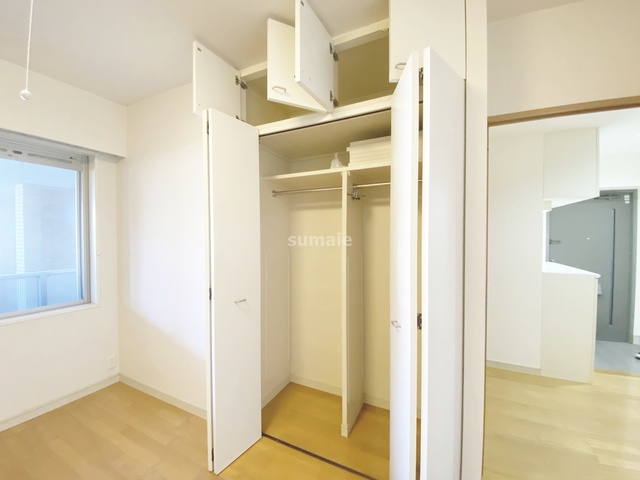 KENEDIX浦和元町A棟の収納|各居室に収納スペースあります！