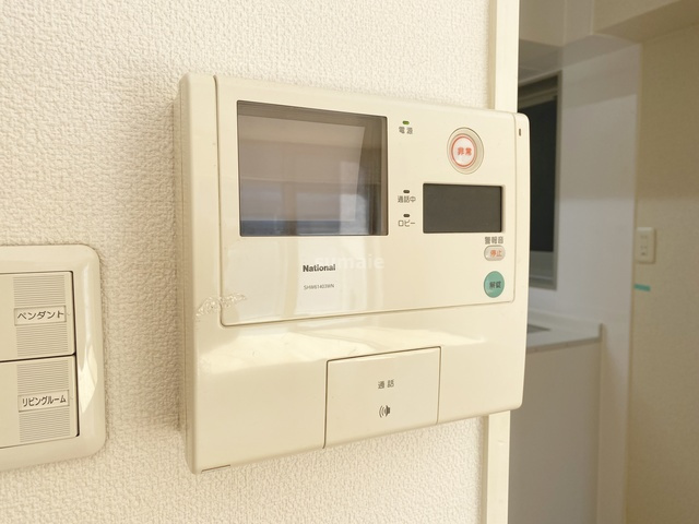 KENEDIX浦和元町A棟のセキュリティ|モニター付きインターホン☆