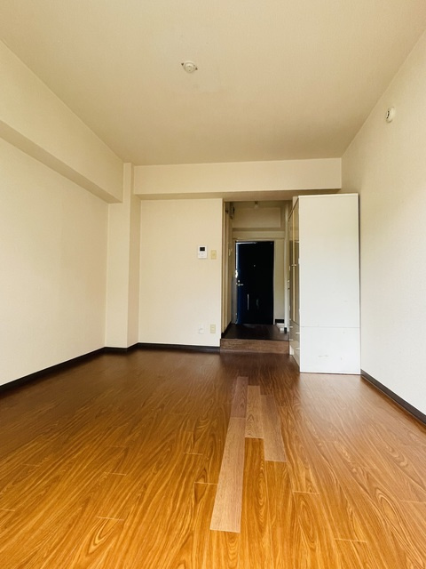 第２今泉ビルの洋室