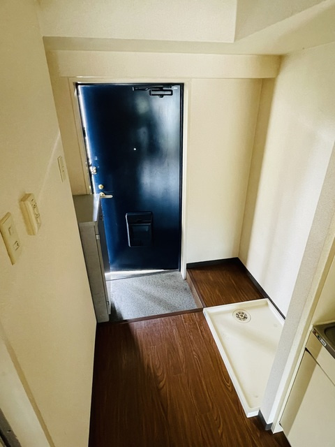 第２今泉ビルの玄関