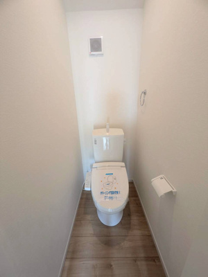 【トイレ】 | KEIAI GRACE西里町1期 | キャンペーン対象物件です♪詳細は弊社ホームページもしくはスタッフまでお気軽にお問合せ下さいませ♪ お役に立てる自信があります♪