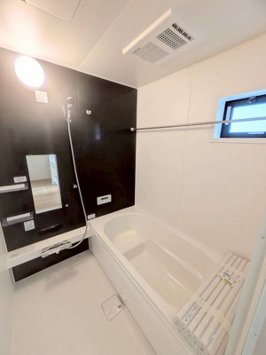 【浴室】 | KEIAI GRACE西里町1期 | キャンペーン対象物件です♪詳細は弊社ホームページもしくはスタッフまでお気軽にお問合せ下さいませ♪ お役に立てる自信があります♪