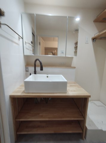 ライオンズマンション神戸元町第２の洗面所