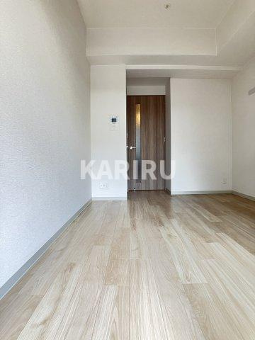 プレサンス玉造駅前の居間・リビング