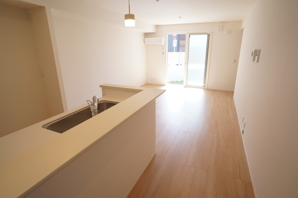 D-room中州の居間・リビング