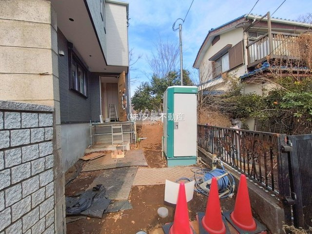 《仲介手数料無料》練馬区南大泉５丁目6-18新築一戸建てフィードファミリア