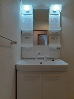 【洗面所】 | ハピネス　武 | 広い洗面スペース