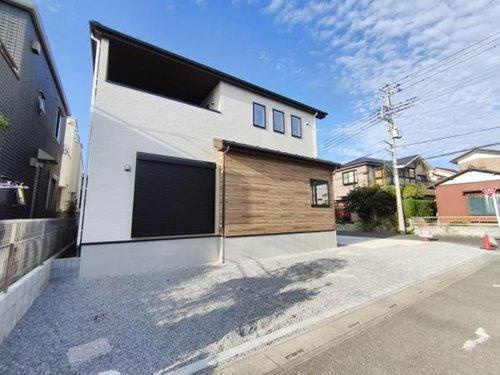 越谷市大林　角新築住宅