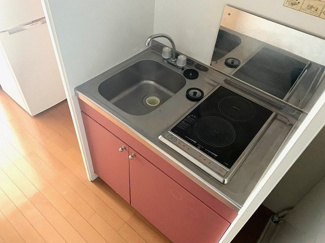 【キッチン】 | レオパレスりんどう | コンパクトなキッチンで掃除もラクラク