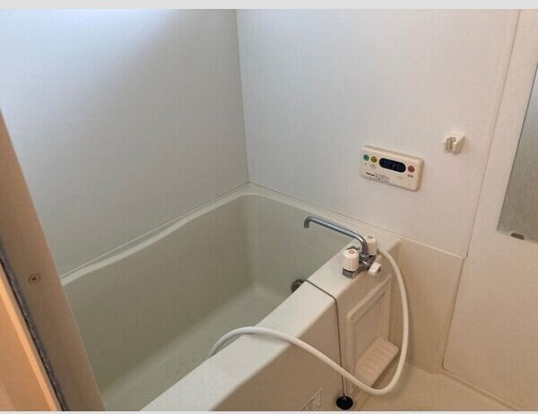 ボンヌ・シャンス　Aの浴室