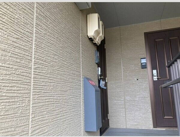 ボンヌ・シャンス　Aの玄関