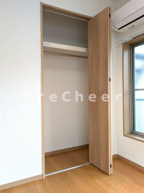 大日方ビルの収納