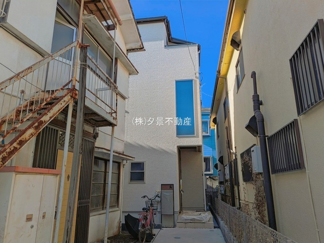 《仲介手数料無料》練馬区旭丘２丁目16-3新築一戸建て