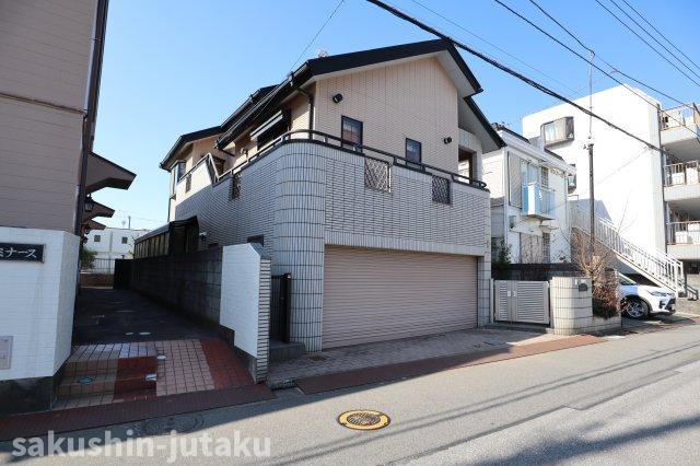 幕張本郷６丁目　売地の外観|幕張本郷６丁目　売地（古家あり）建築条件なし　約５２坪の整形地　北東側５．４ｍ公道面　
