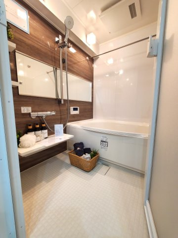 三郷　スカイマンションの浴室|浴室換気乾燥機は湿度が高いお風呂でも換気と乾燥が出来るのでカビの抑制に効果的です