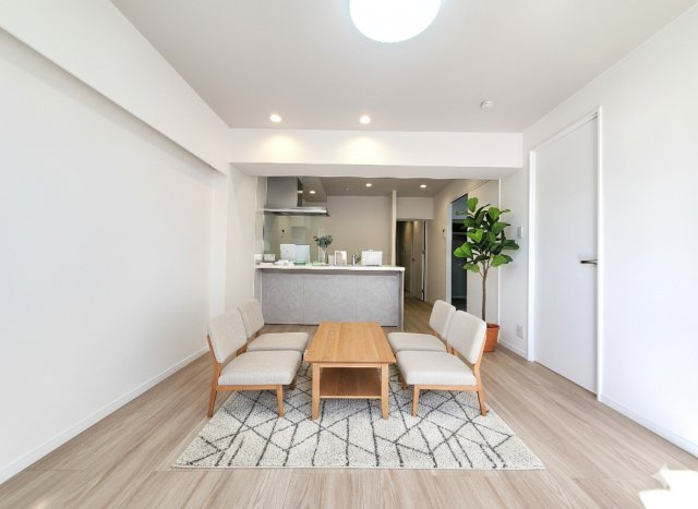 三郷　スカイマンション