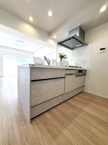 三郷　スカイマンションのキッチン|お料理しやすいキッチンです