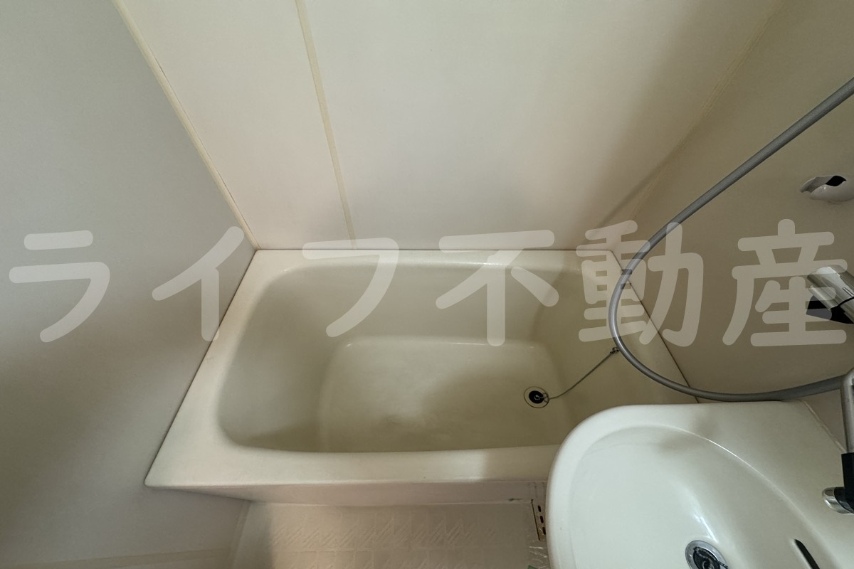 キャッスル西長田の浴室|お風呂で日々の疲れを落としましょう