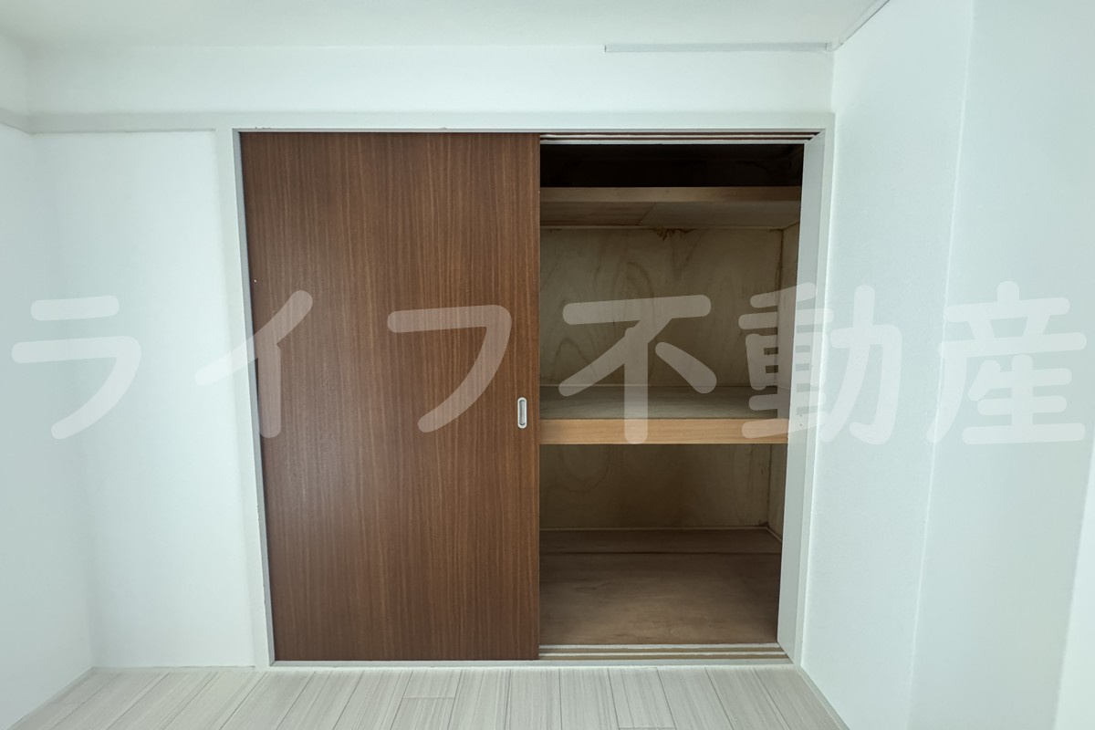 キャッスル西長田の収納|たっぷりとした収納スペースです