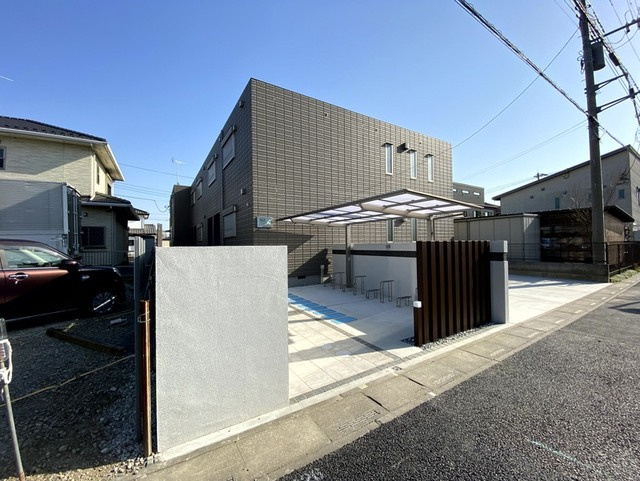 エマーサの外観