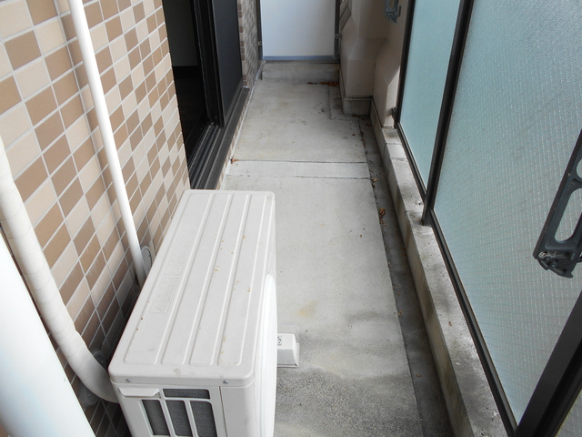 鵜野森グリーンヒルズのバルコニー