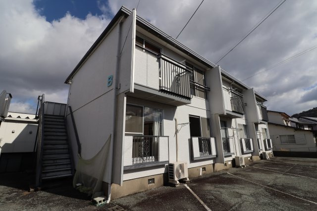 サンハイツ村井A