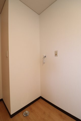 サンハイツ村井Aの収納|別部屋の写真です。