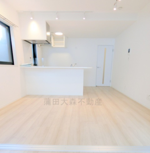 KANOA池上の居間・リビング|LDK　カウンターキッチンのリビングダイニングキッチン