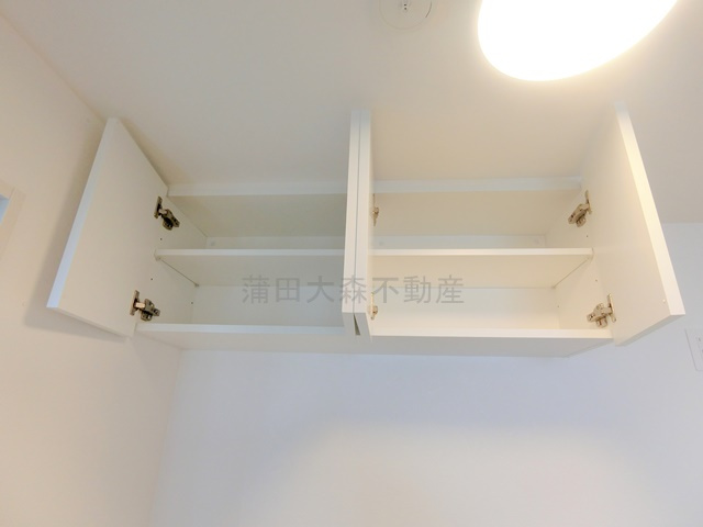 KANOA池上のキッチン|キッチン後方収納