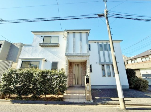 杉並区桃井1丁目の外観|開放感溢れる角地に佇む大型4LDK邸宅
陽当り・風通し良好
穏やかで暮らしやすい閑静な住宅地エリアです