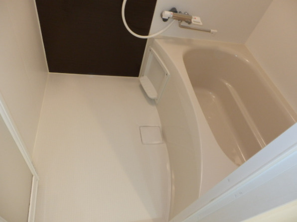 山手ビューハイムの浴室|清潔感のあるバス♪