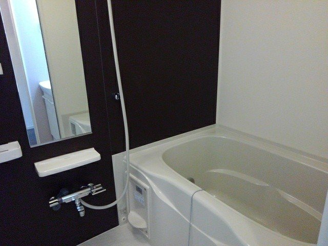 マルベリーヴィラの浴室