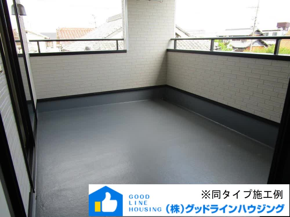 三木市緑が丘町中第１－2号棟のバルコニー