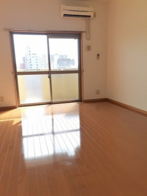 【居間・リビング】 | フォーウィルズコート