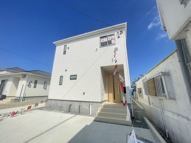 南城市佐敷冨祖崎　第7（全4棟）ラスト4号棟の外観|4号棟　並列駐車3台可♪EV車充電設備付き♪